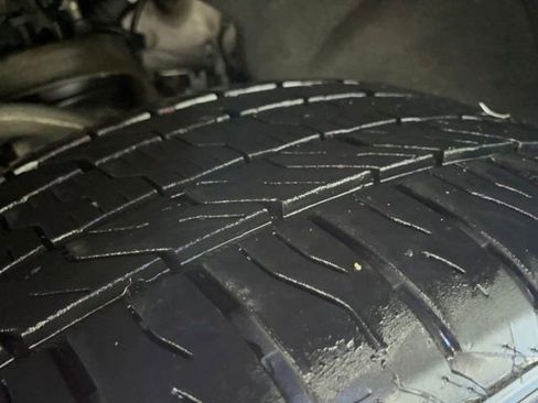 Used 2021 GMC Yukon SLT w/ SLT Luxury Plus Package image 28