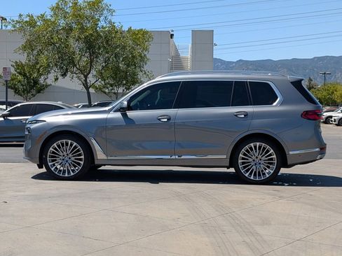 Certified 2024 BMW X7 xDrive40i w/ Executive Package AWD/4WD image 8