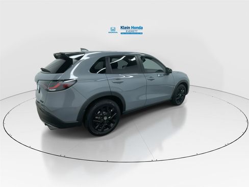 Certified 2024 Honda HR-V Sport image 2