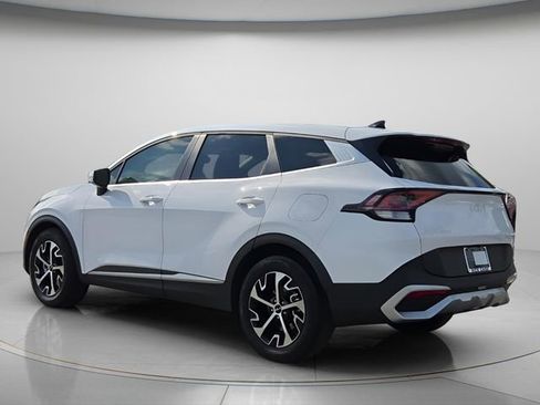 Used 2024 Kia Sportage EX FWD image 6