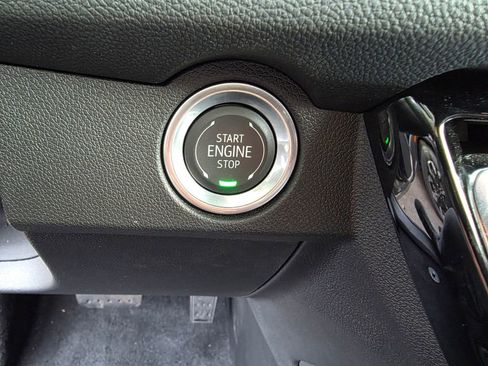 Certified 2024 Chevrolet Traverse Z71 w/ Enhanced Driving Package image 23