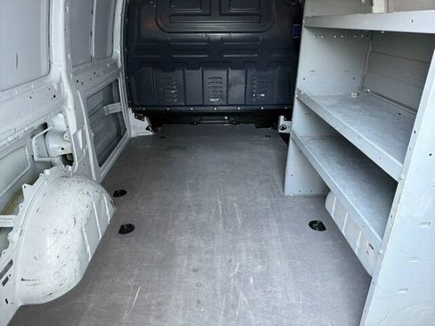 Used 2023 Mercedes-Benz Metris image 17