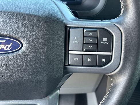 Used 2025 Ford F150 Lightning XLT AWD/4WD image 16
