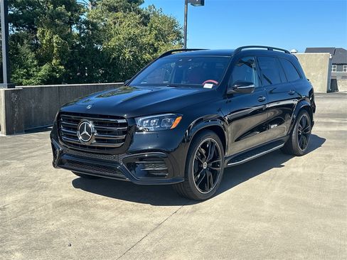 New 2026 Mercedes-Benz GLS 580 4MATIC image 4