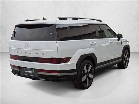 Certified 2025 Hyundai Santa Fe Limited FWD image 2