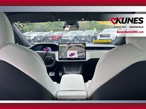 Used 2022 Tesla Model S Plaid image 35