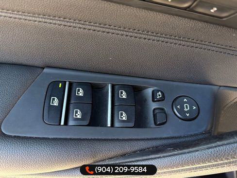 Used 2019 BMW 530i xDrive w/ Convenience Package image 15