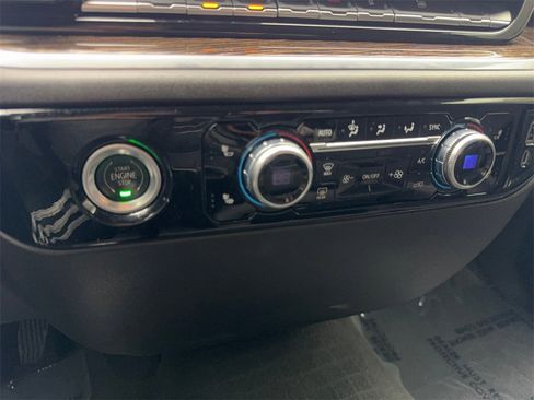 Used 2022 GMC Sierra 1500 Elevation w/ LPO, Elevation Black Package image 69