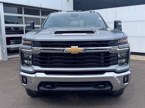 Used 2024 Chevrolet Silverado 3500 LT w/ Safety Package AWD/4WD image 10