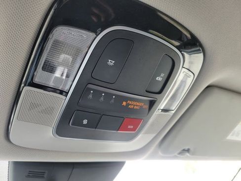 Certified 2024 Hyundai Tucson SEL FWD image 30