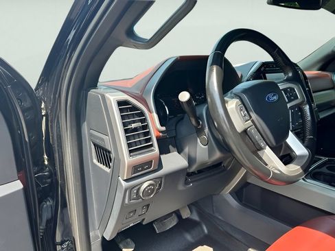 Used 2022 Ford F450 Platinum w/ FX4 Off-Road Package AWD/4WD image 9