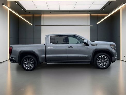 Used 2024 GMC Sierra 1500 Denali w/ Denali Reserve Package AWD/4WD image 8