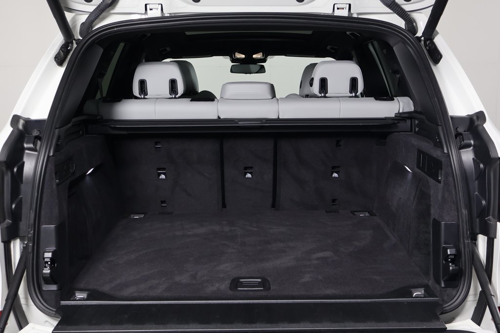 Used 2024 BMW X5 sDrive40i w/ M Sport Package RWD image 14