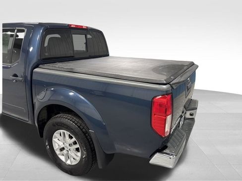 Used 2019 Nissan Frontier SV image 42