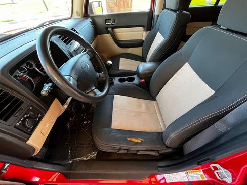 Used 2006 HUMMER H3 AWD/4WD image 10