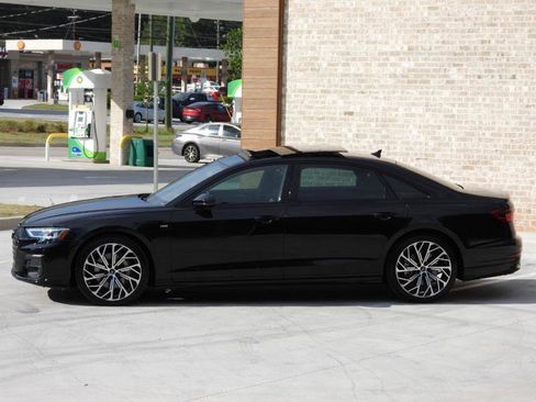 Used 2023 Audi A8 L 3.0T w/ Luxury Package AWD/4WD image 25