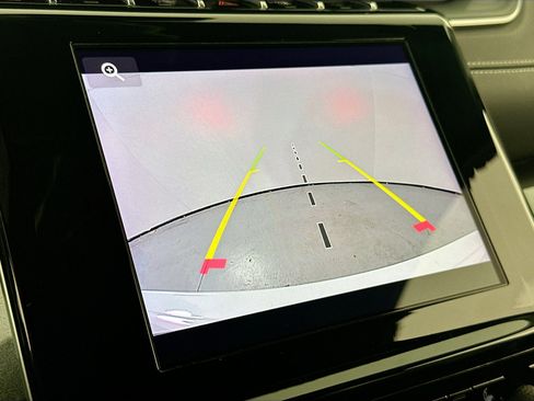 Used 2023 Jeep Grand Cherokee Altitude image 13