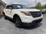 Used 2015 Ford Explorer XLT w/ Equipment Group 202A image 4