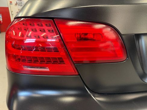 Used 2013 BMW M3 Convertible RWD image 11