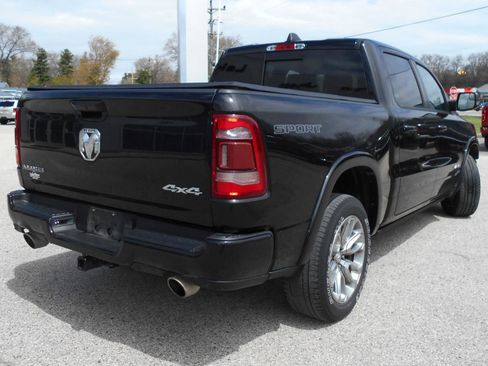 Used 2022 RAM 1500 Laramie w/ Sport Appearance Package AWD/4WD image 18