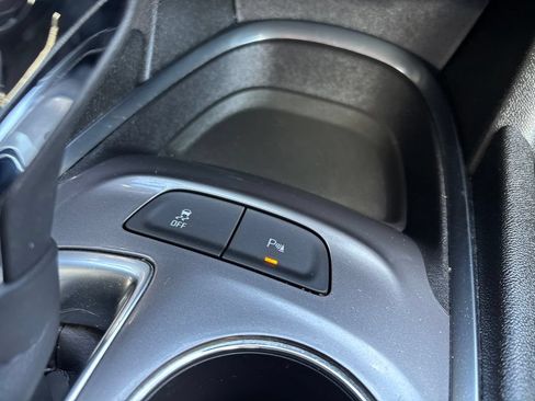 Certified 2024 Chevrolet Malibu LT FWD image 27