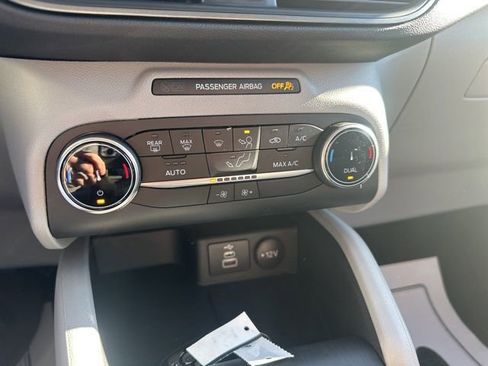 New 2026 Ford Escape Active FWD image 32
