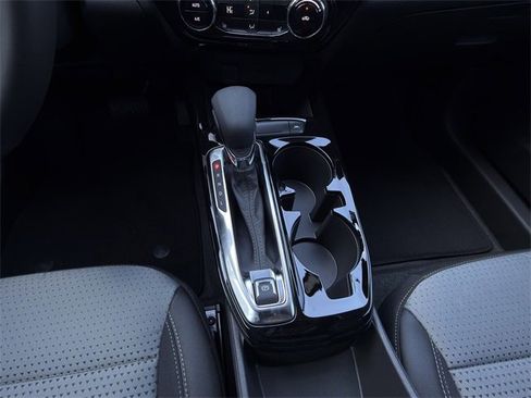 New 2026 Chevrolet Trax LT w/ LT Convenience Package image 17