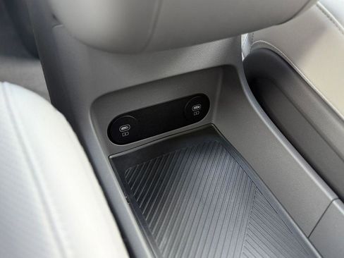 New 2026 Hyundai Ioniq 5 Limited image 24