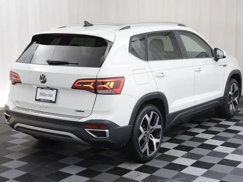 Certified 2023 Volkswagen Taos SEL AWD/4WD image 19