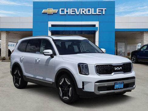 Used 2025 Kia Telluride EX FWD image 1