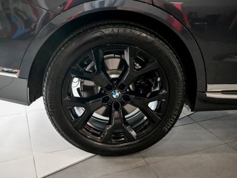 Used 2022 BMW X7 xDrive40i w/ Premium Package image 53