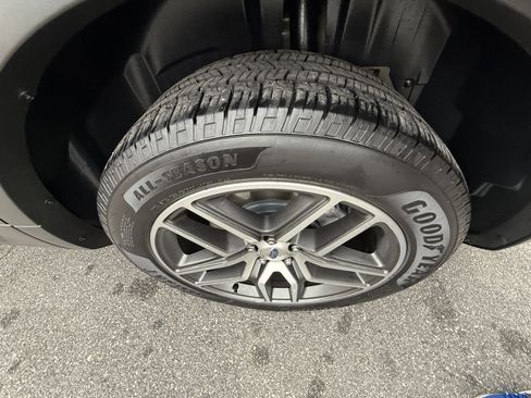 Used 2017 Ford Explorer Sport w/ Equipment Group 401A image 44