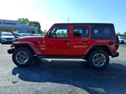 Used 2020 Jeep Wrangler Unlimited Sahara AWD/4WD image 4