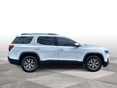 Used 2023 GMC Acadia SLT w/ Technology Package FWD image 9