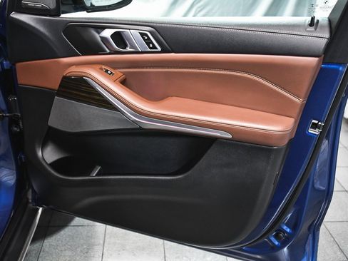 Used 2020 BMW X5 xDrive40i w/ Premium Package image 13