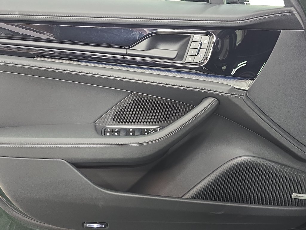 New 2026 Porsche Panamera 4 AWD/4WD image 22
