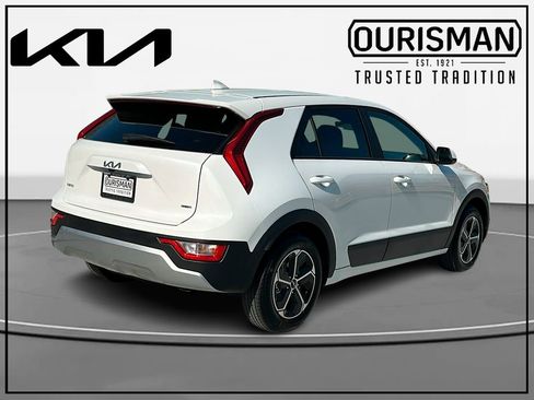 New 2026 Kia Niro LX FWD image 4