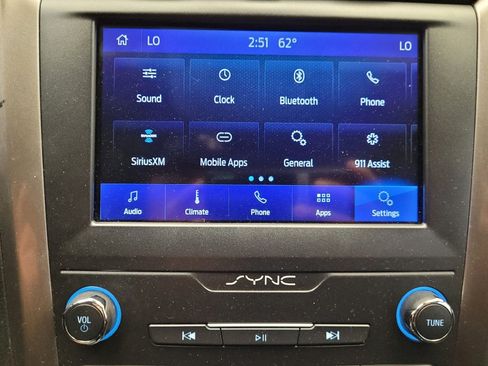 Used 2019 Ford Fusion SE image 25