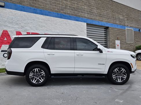 Used 2026 Chevrolet Tahoe Z71 w/ Z71 Off-Road Package AWD/4WD image 8
