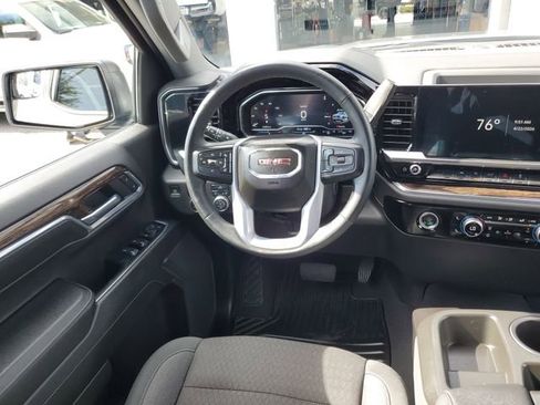 Used 2023 GMC Sierra 1500 Elevation image 13