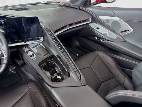Used 2021 Chevrolet Corvette Stingray Premium Conv w/ Battery Protection Package image 24