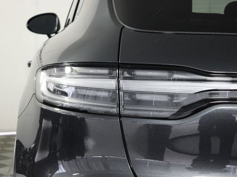 Certified 2026 Porsche Macan GTS AWD/4WD image 12
