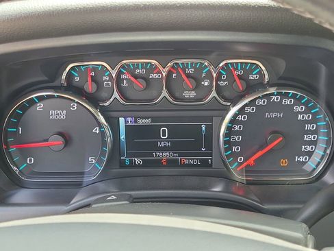 Used 2018 GMC Sierra 2500 SLT AWD/4WD image 5