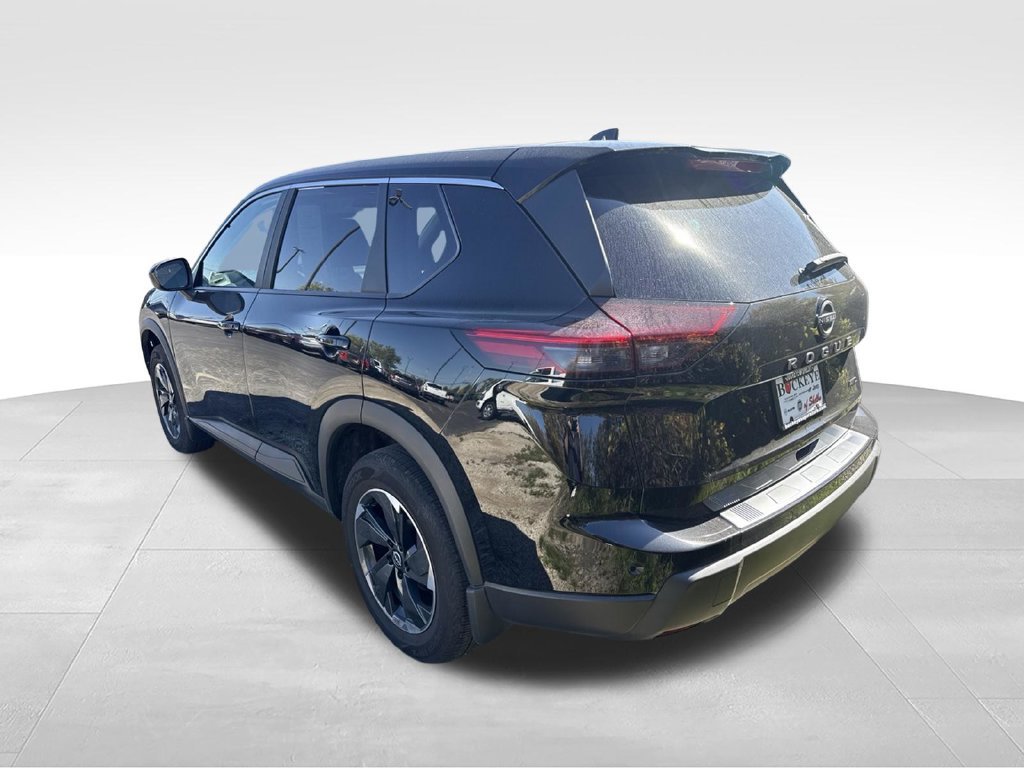 Used 2026 Nissan Rogue SV AWD/4WD image 5