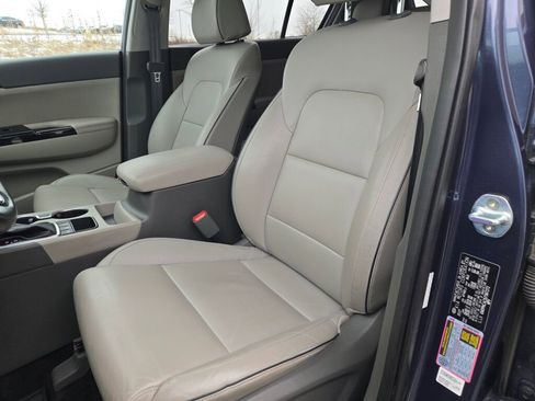 Used 2018 Kia Sportage EX w/ EX Premium Package image 23