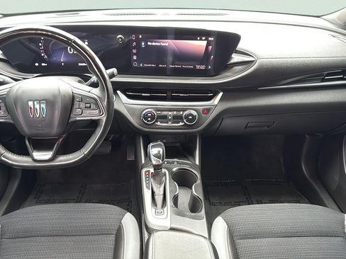 Used 2024 Buick Envista Preferred w/ Convenience I Package FWD image 16