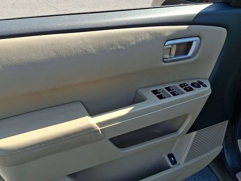 Used 2012 Honda Pilot EX-L image 17