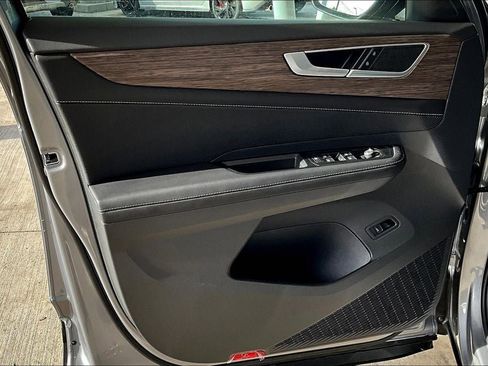 New 2026 Volkswagen Atlas SEL image 27