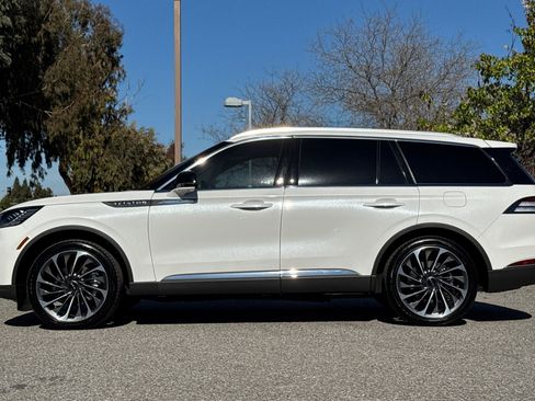 Used 2025 Lincoln Aviator Reserve image 7