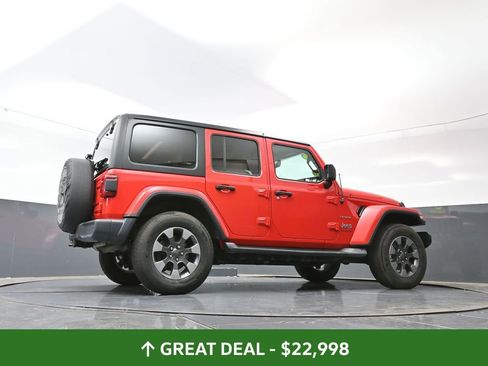 Used 2018 Jeep Wrangler Unlimited Sahara w/ Dual Top Group image 51